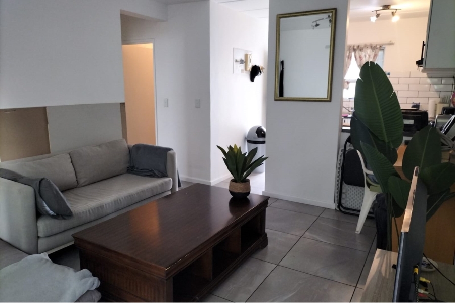 To Let 2 Bedroom Property for Rent in Table View Western Cape